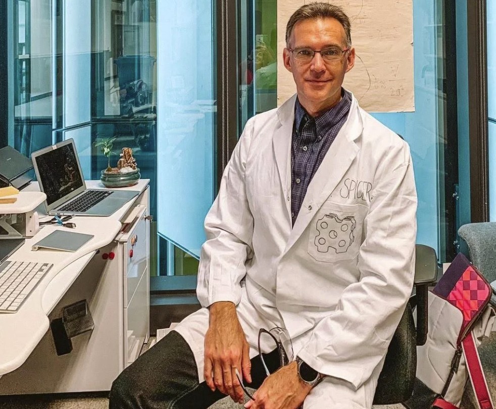 Associate Professor Patrick Spicer